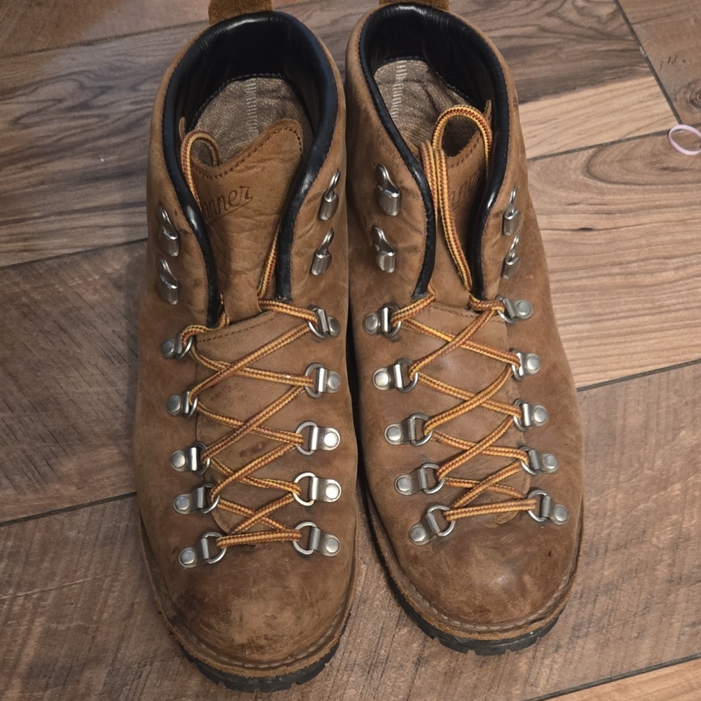 Danner Men's Tan Leather Boots